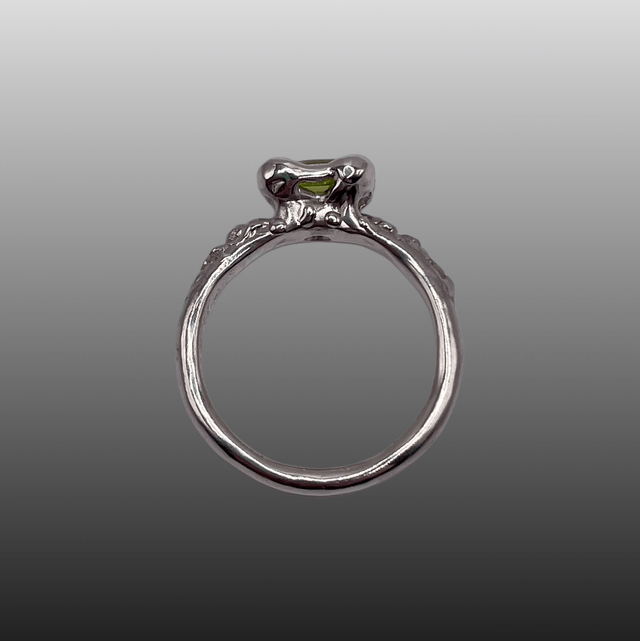 Moss Peridot Ring 